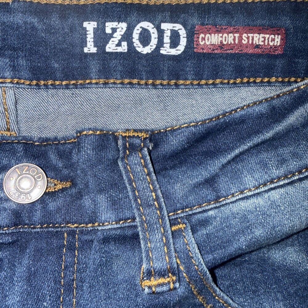 IZOD Men's Comfort Stretch Straight Fit Jean, Size 34X34 Slim Fit Medium Wash - Picture 4 of 5